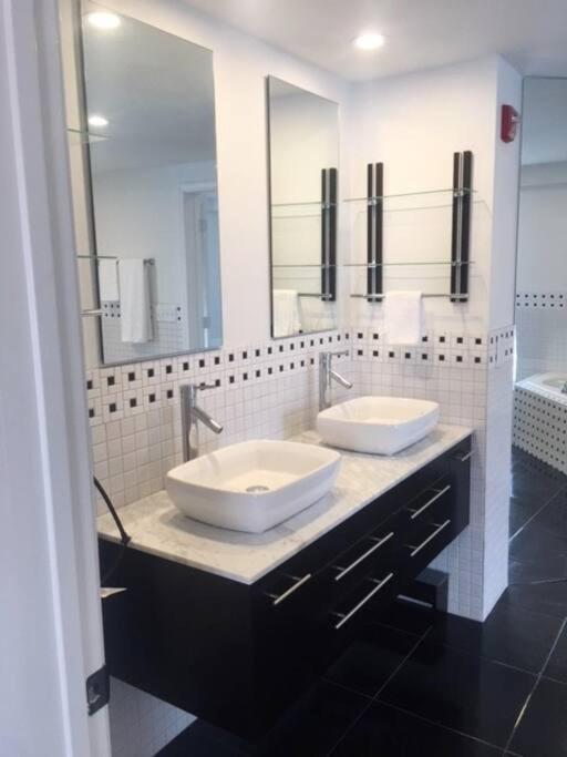 Luxury Three Story Apartment In Short North Columbus Ngoại thất bức ảnh